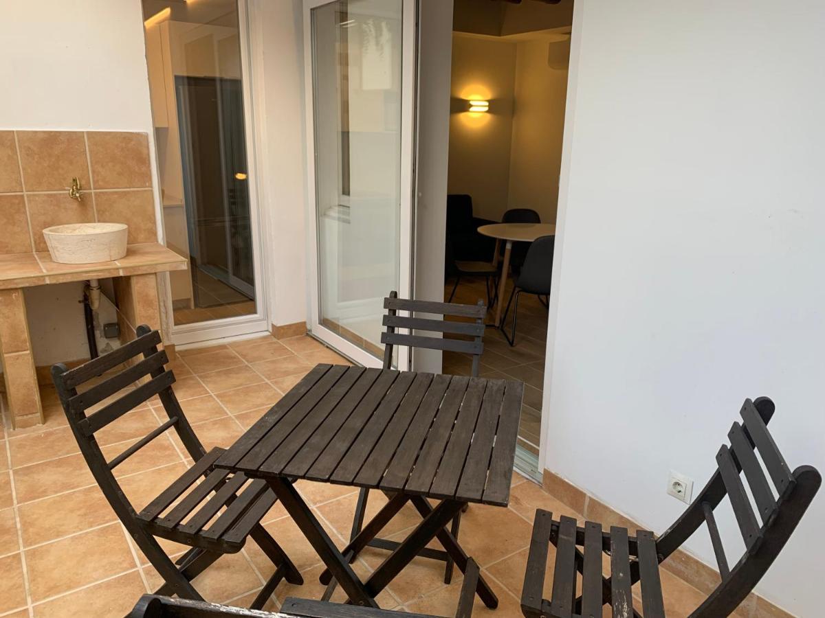 Patio Port Serrallo ตาร์ราโกนา ภายนอก รูปภาพ
